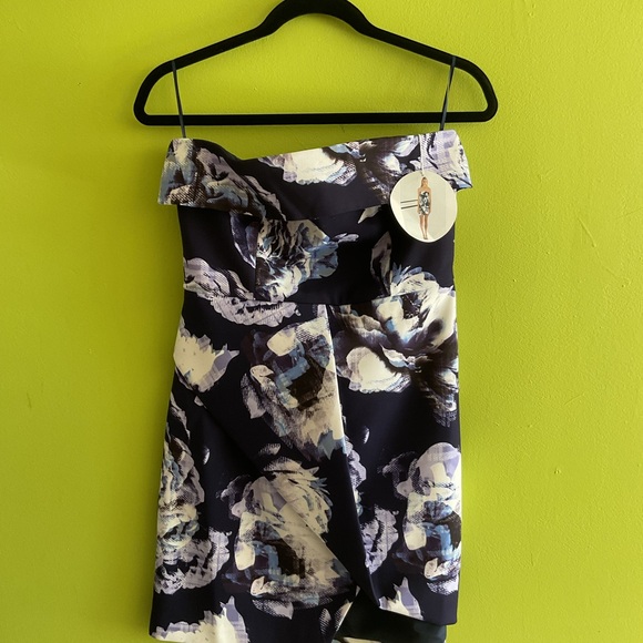 New Finders Keepers Elegant Strapless Floral Dress - Picture 1 of 4